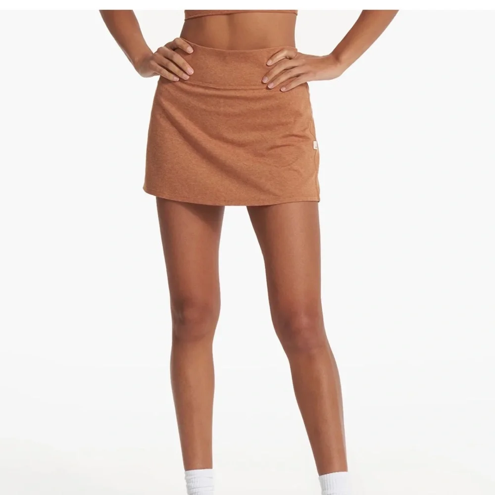 Vuori Heathered Rust Skater Skirt - Picture 7 of 8